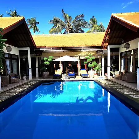 Villa Silence